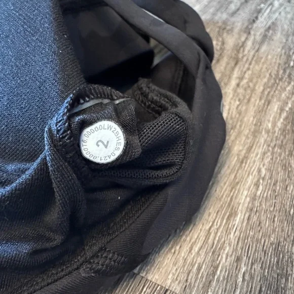 LULULEMON 🍋 Energy Bra Incognito Camo Size 2 - Picture 5 of 5